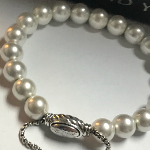 David Yurman pearl bead bracelet - Picture 2 of 5